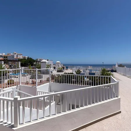 Costa Caleta 1 - Two Bed Apartamento